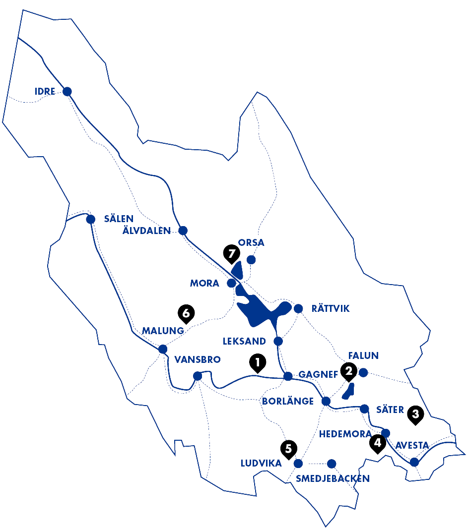 Een kaart over de provincie Dalarna met genummerde schaatsbestemmingen.